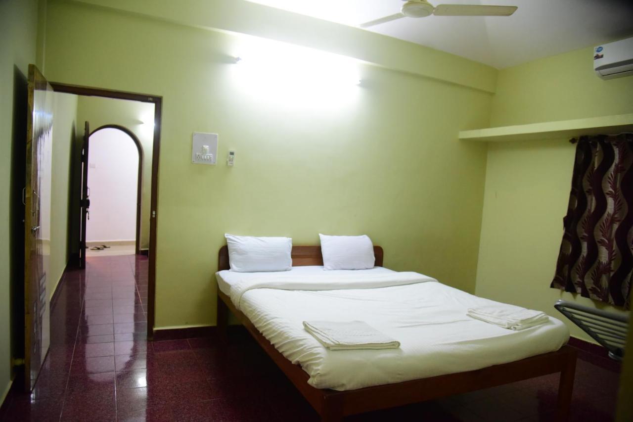 Homestay Siolim Bagian luar foto